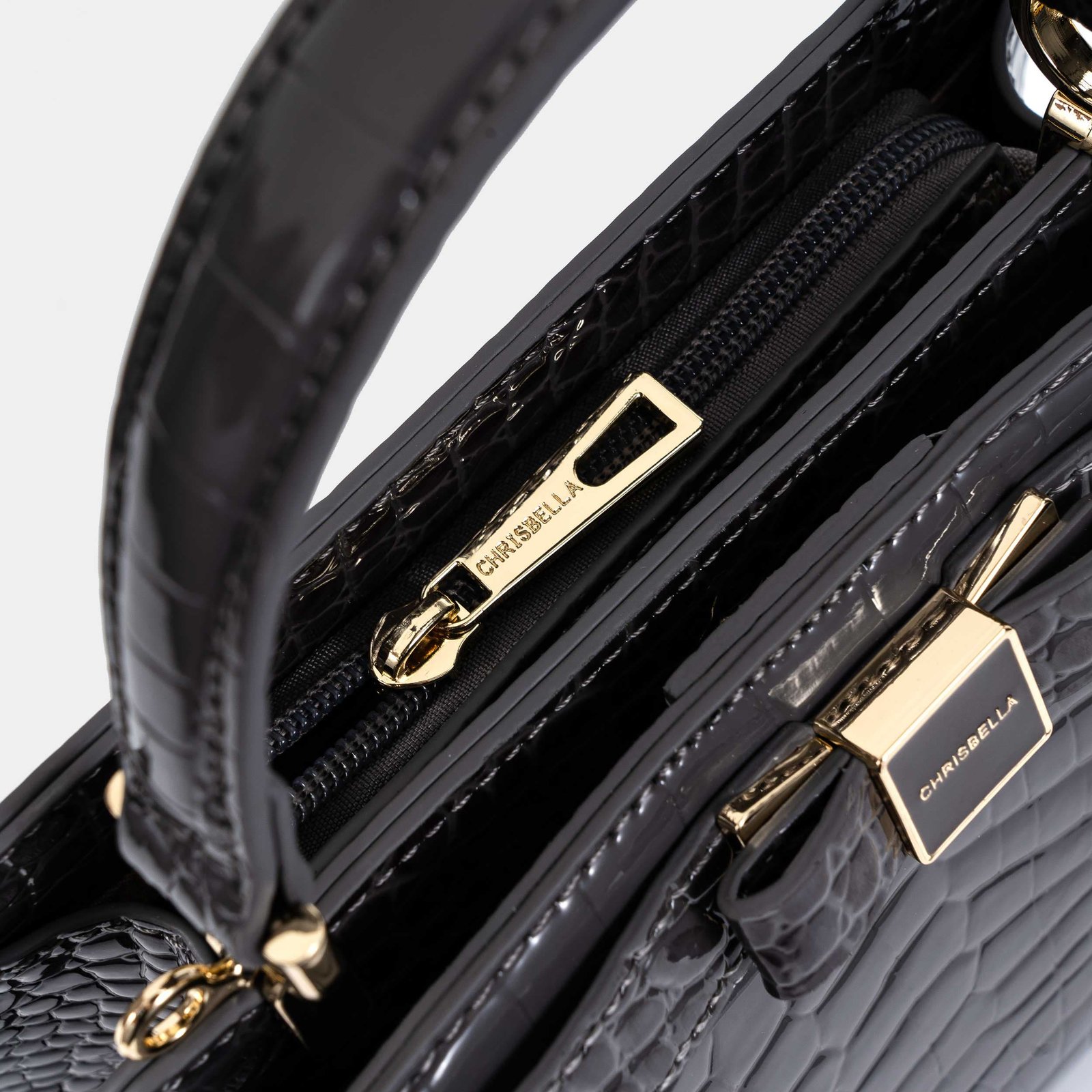 Crisbella Medium-Sized Bag With and Adjustable Long Belt